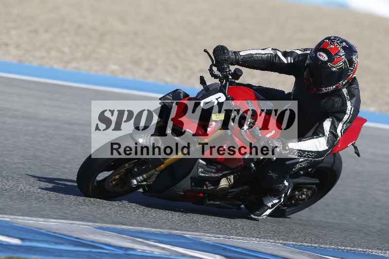 /Archiv-2024/02 29.01.-02.02.2024 Moto Center Thun Jerez/Gruppe gruen-green/6